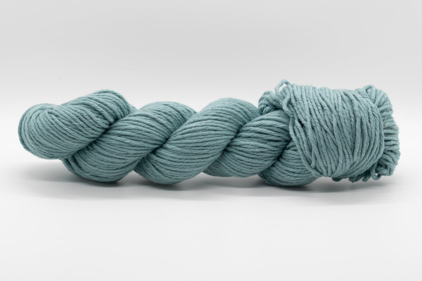 Cashmere Yarn - Robin's Egg Blue - Bulky-Yarn Skein-ULA+LIA