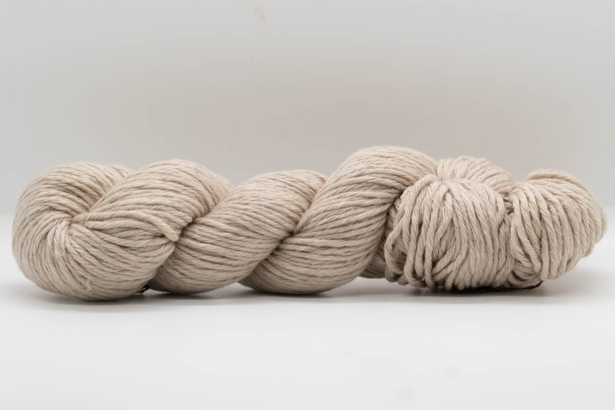 Cashmere Yarn - Undyed Natural Cloud Gray - Bulky-Yarn Skein-ULA+LIA